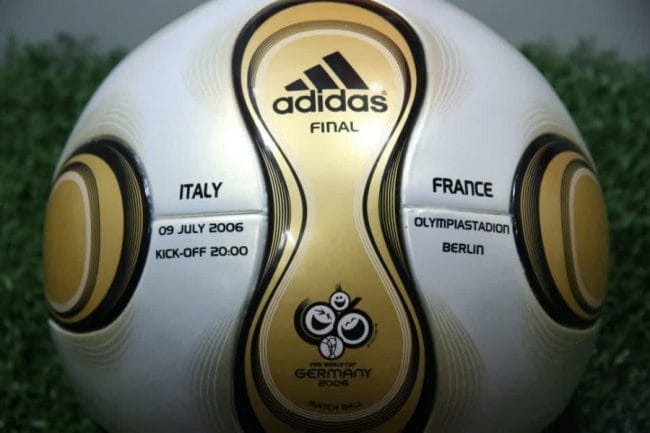 Bola ini membawa Italy juara dunia pada tahun 2006.