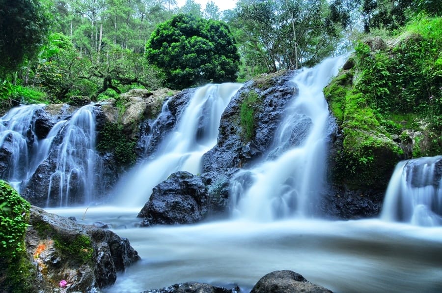 Wisata Alam, Air Terjun Maribaya