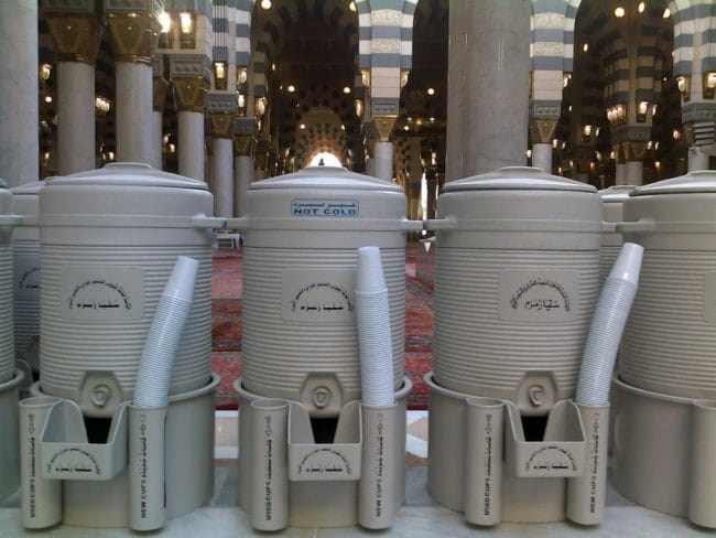 Persediaan air zam-zam di Makkah