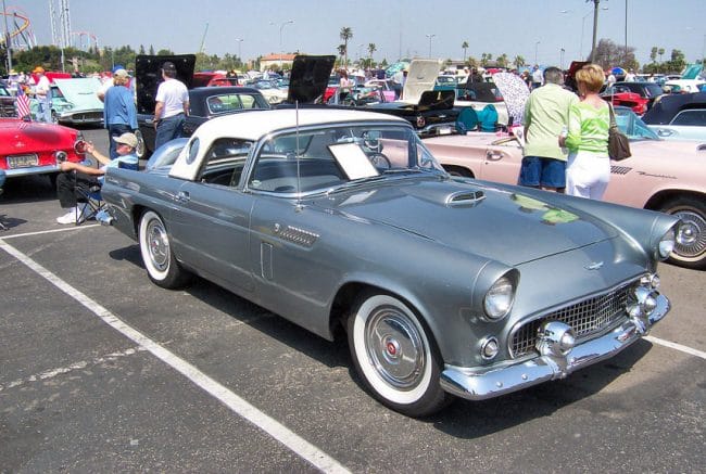 Ford Thunderbird (1955-1957)