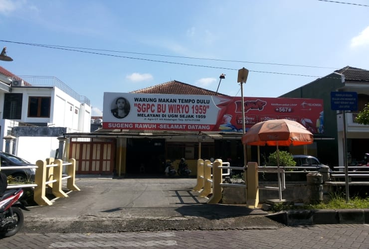 Warung SGPC Bu Wiryo