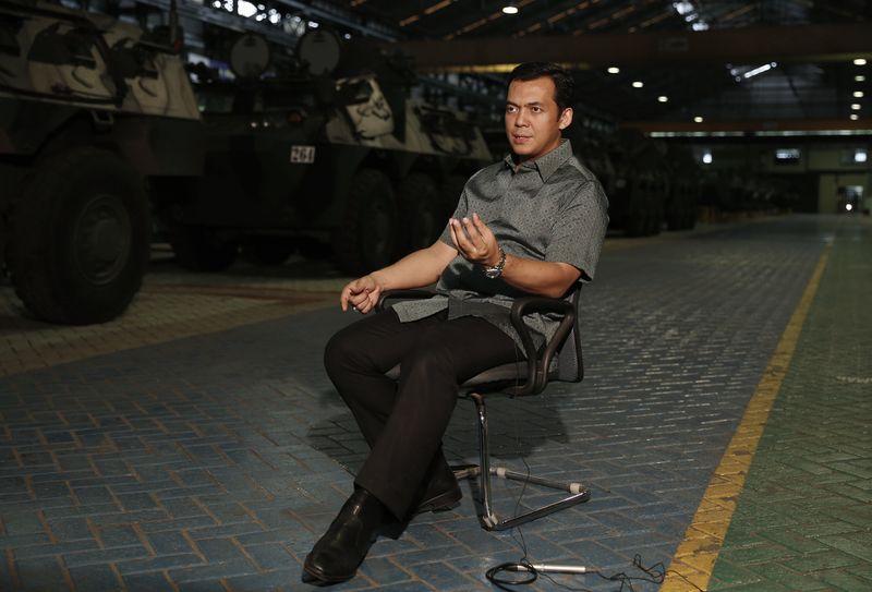 CEO PT.Pindad Silmy Karim CEO PT.Pindad Silmy Karim