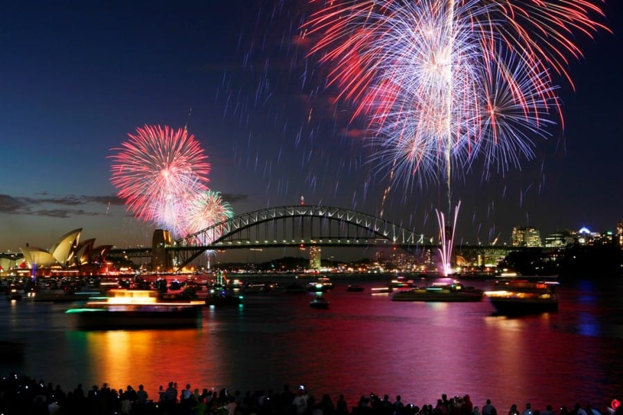 Kembang Api di Jembatan Sydney Harbour