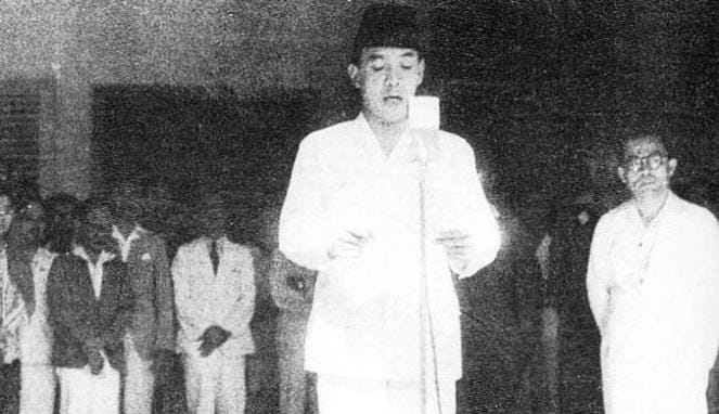 Bung Karno dan Bung Hatta saat hari proklamasi