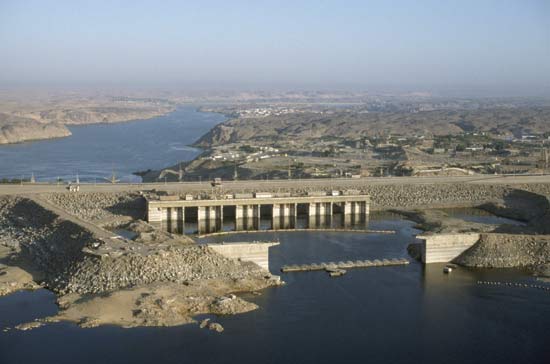 Aswan High Dam - Mesir