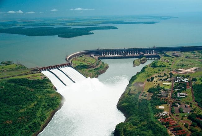 Itaipu Dam - Brasil