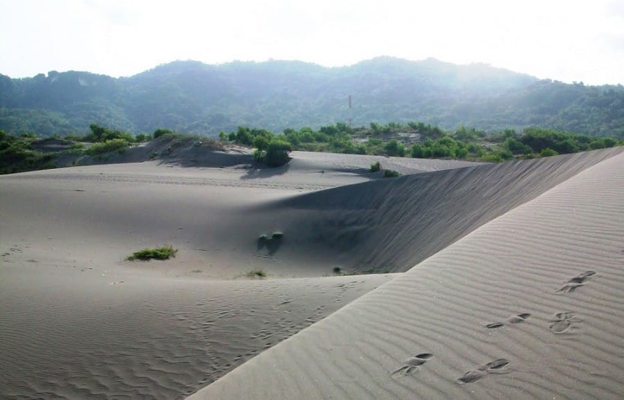 Gumuk Pasir Parangkusumo