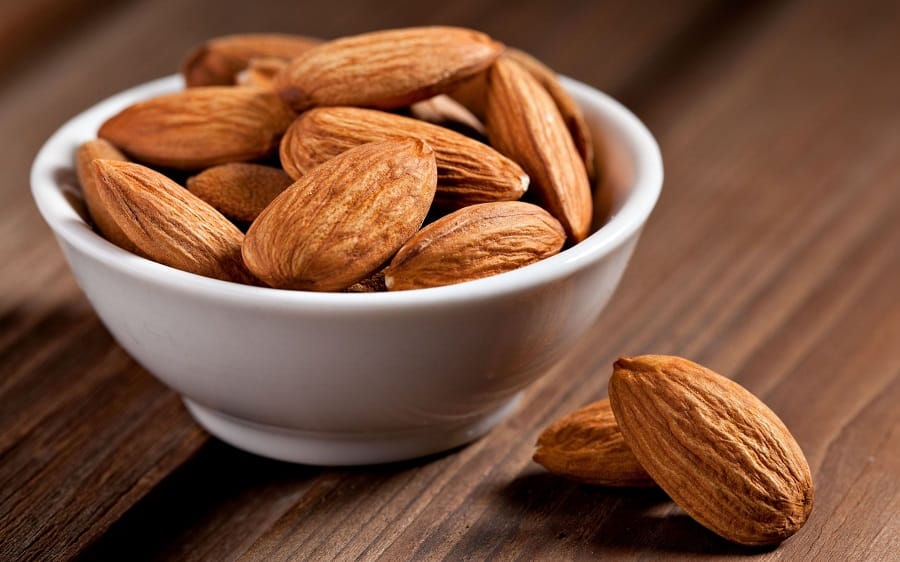 Kacang Almond atau badam