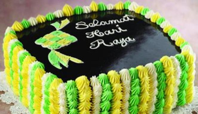 Ketupat Chocolate Truffle Cake