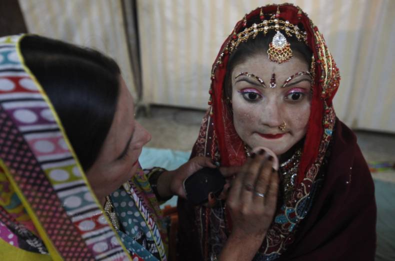 Make Up Pengantin