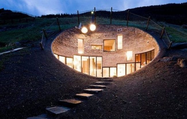 15-weird-homes-we-all-wish-we-lived-in-1