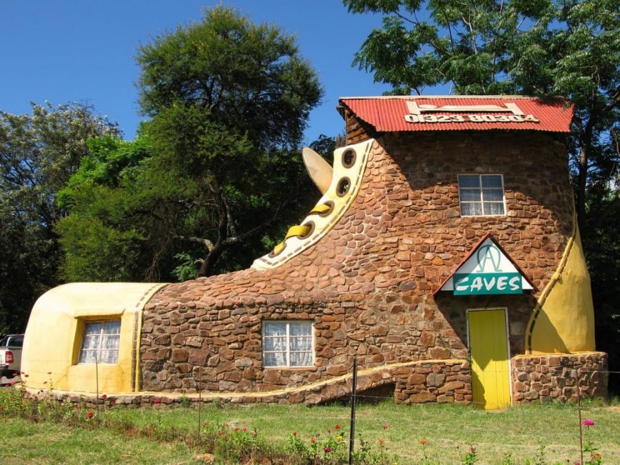 15-weird-homes-we-all-wish-we-lived-in-12
