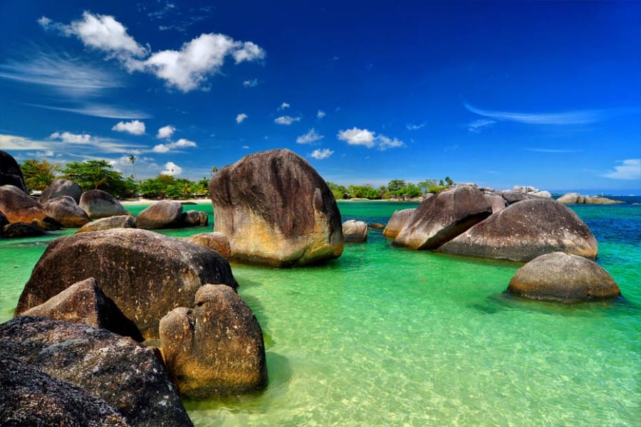 Pantai Tanjung Tinggi, Belitung