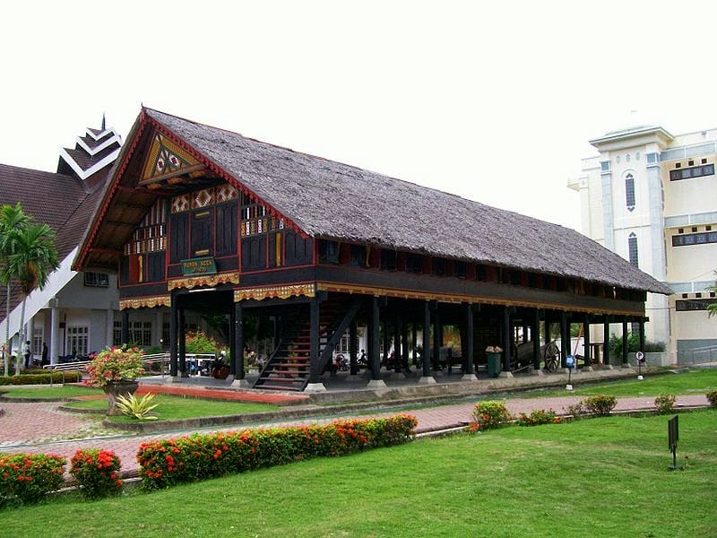 Rumah Krong Bade