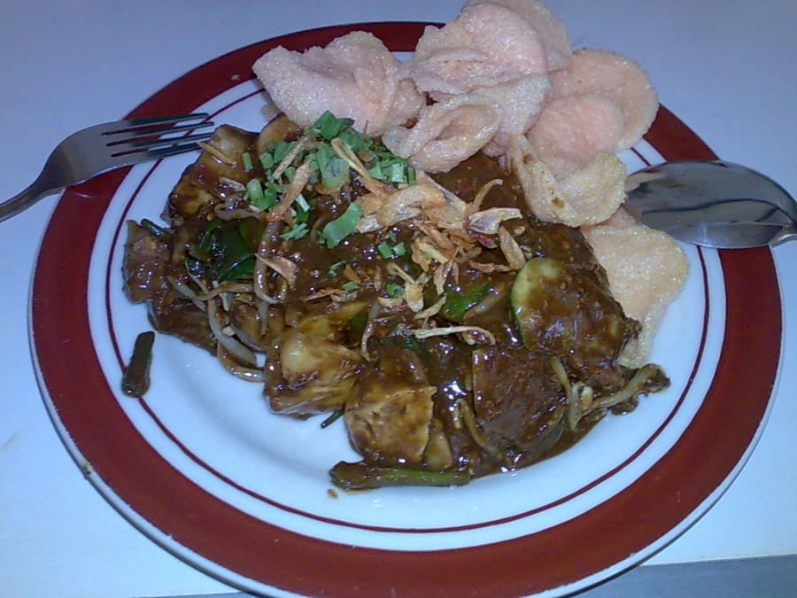 Rujak Cingur Khas Jawa Timur