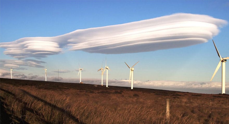 Awan Lenticular