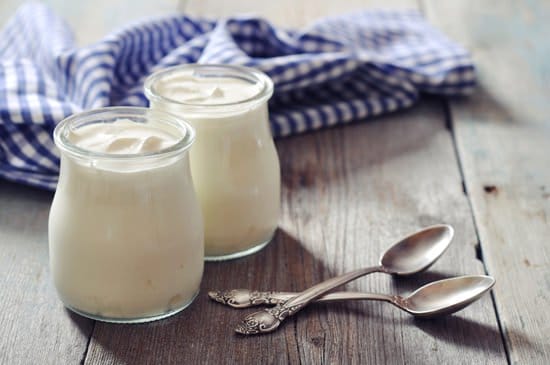 yogurt dapat memutihkan kulit