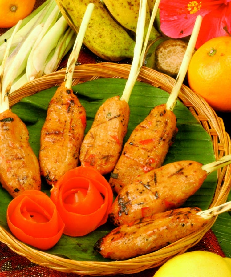 Sate Lilit Ikan Laut Khas Bali