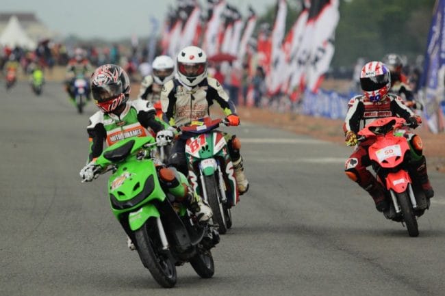 Balap Motor - Road Racing
