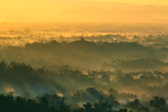 waktu yang tempat untuk melihat sang surya di bukit setumbu