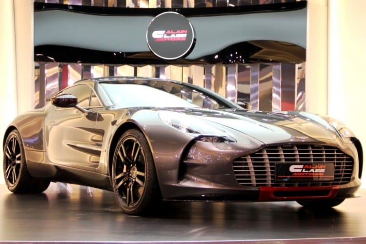 Aston Martin One 77 (Rp 19.7 Miliar)