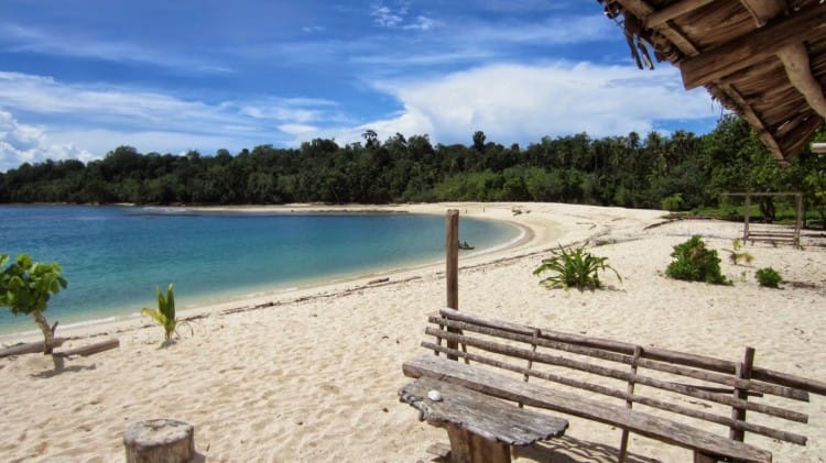 Pantai Yeben di Raja Ampat