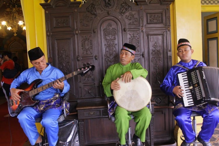 Lagu Tanjung Katung