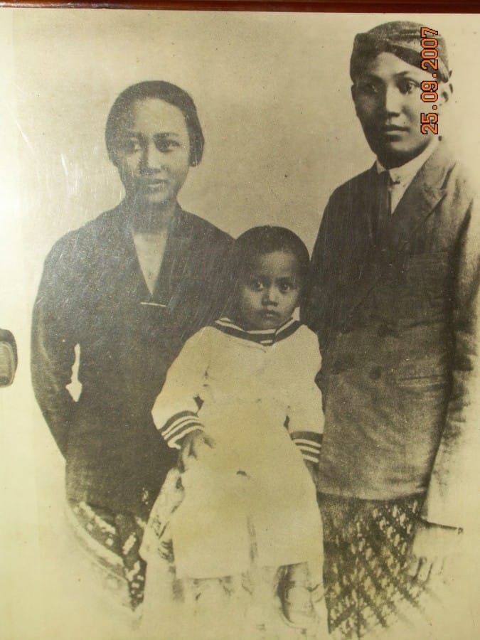 BAYI RA. KARTINI