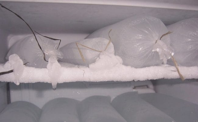 Membuat BAKSO SAPI - campur dengan es batu