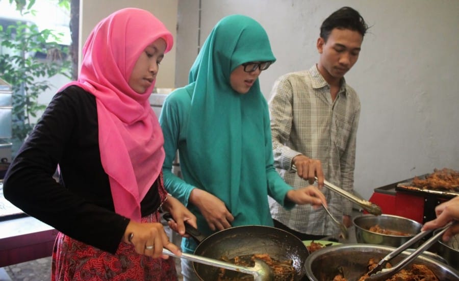 Usaha Rumahan Buka Catering