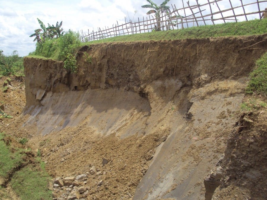 12 Penyebab Tanah Longsor Yang Harus Kita Waspadai