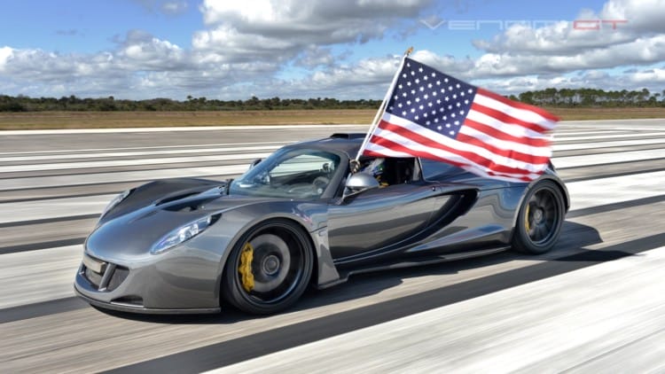 Hennessey Venom GT Hits 270 