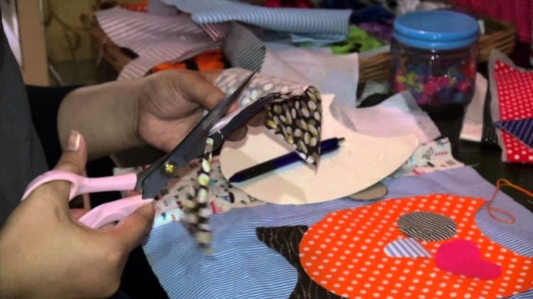 membuat kerajinan tangan membuat-kerajinan-tangan