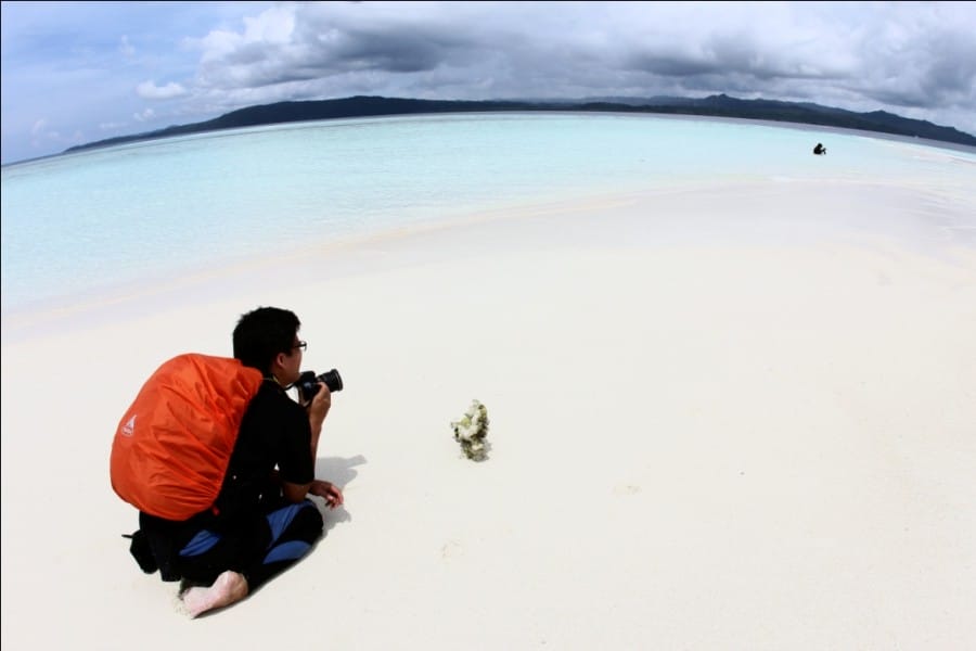 Pantai Waiwo Raja Ampat