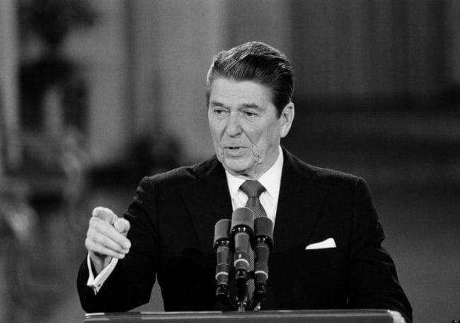 Pidato Reagan untuk Meruntuhkan Tembok Berlin