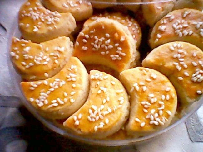 Resep Kue kacang Lebaran ()