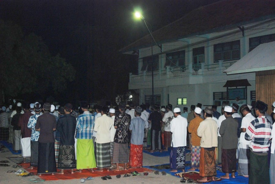 Tata Cara Sholat Gerhana Bulan