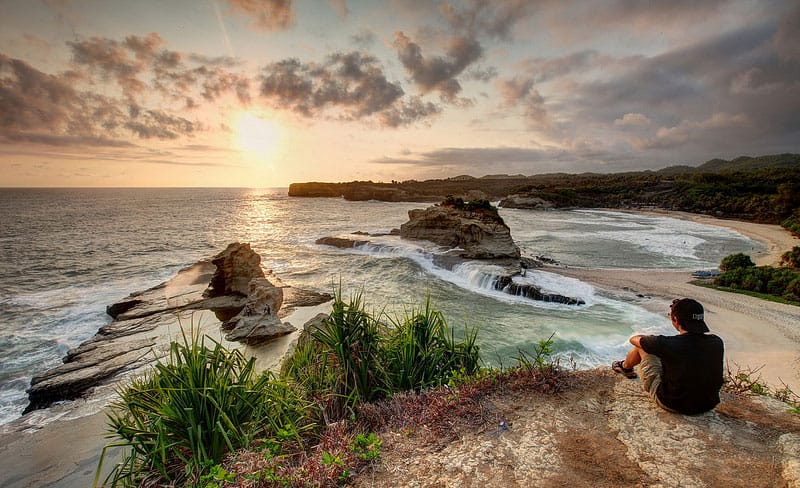 Sunset Indah di Pantai Klayar Pacitan