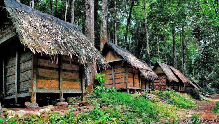 Wisata Budaya Suku Baduy