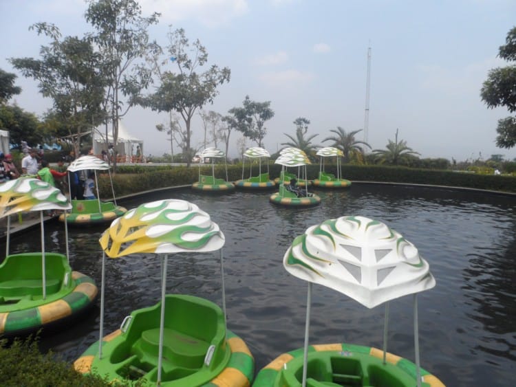 bumper boat