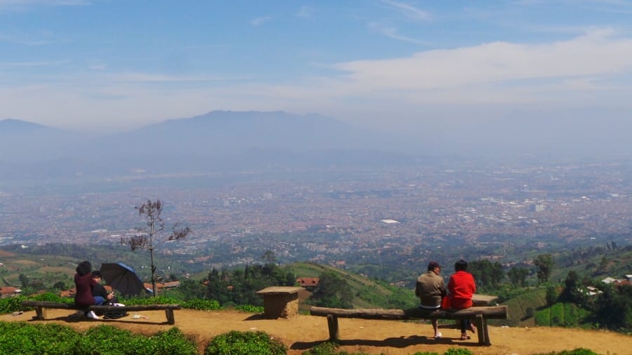 Pemandangan Alam di Siang Hari di Bukit Moko