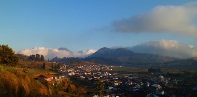 pemandangan landscape bukit moko