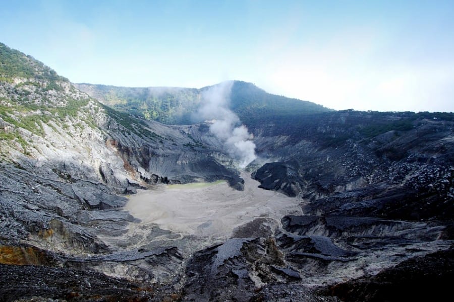 Tangkuban-Perahu