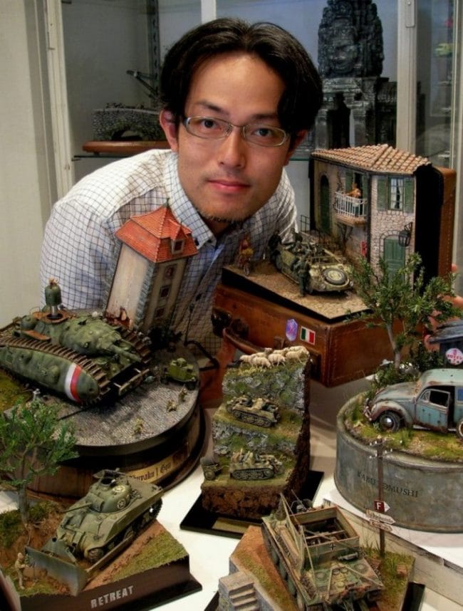 Miniatur Satoshi Araki 