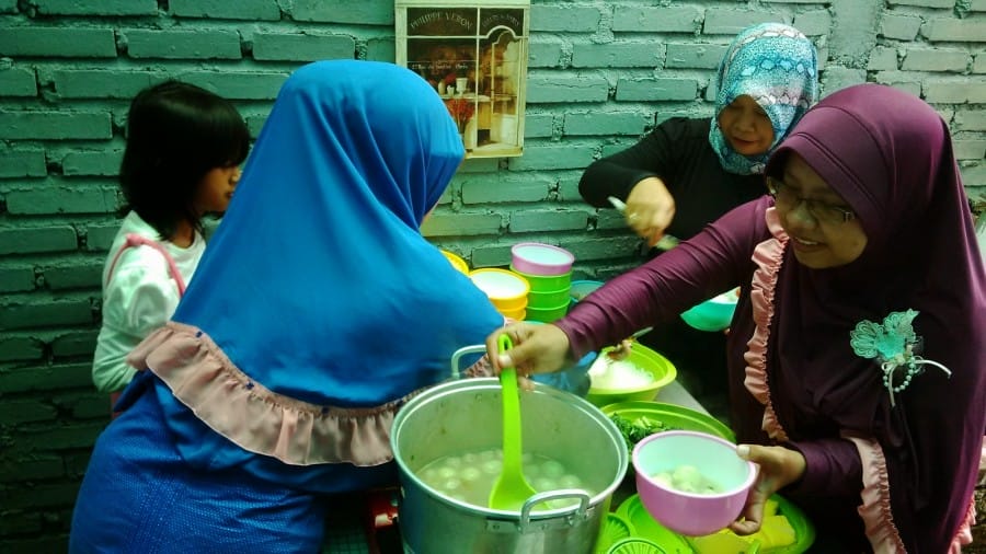 Membuat BAKSO SAPI - cicipi bakso