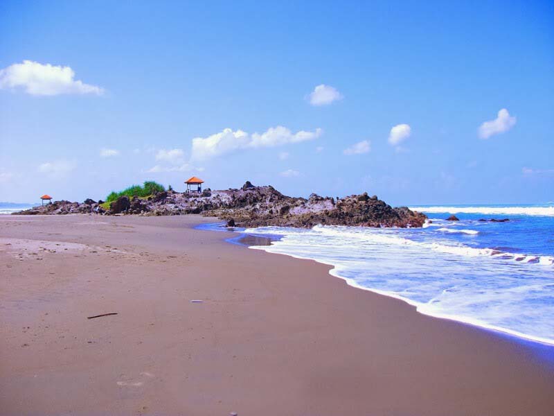 pantai karang paranje