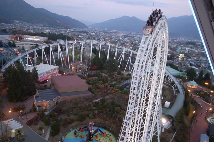 Dodonpa - Roller Coaster Tercepat