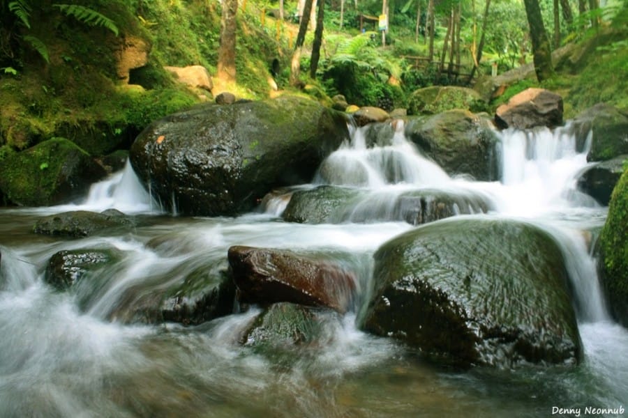 jembatan air terjun jumog