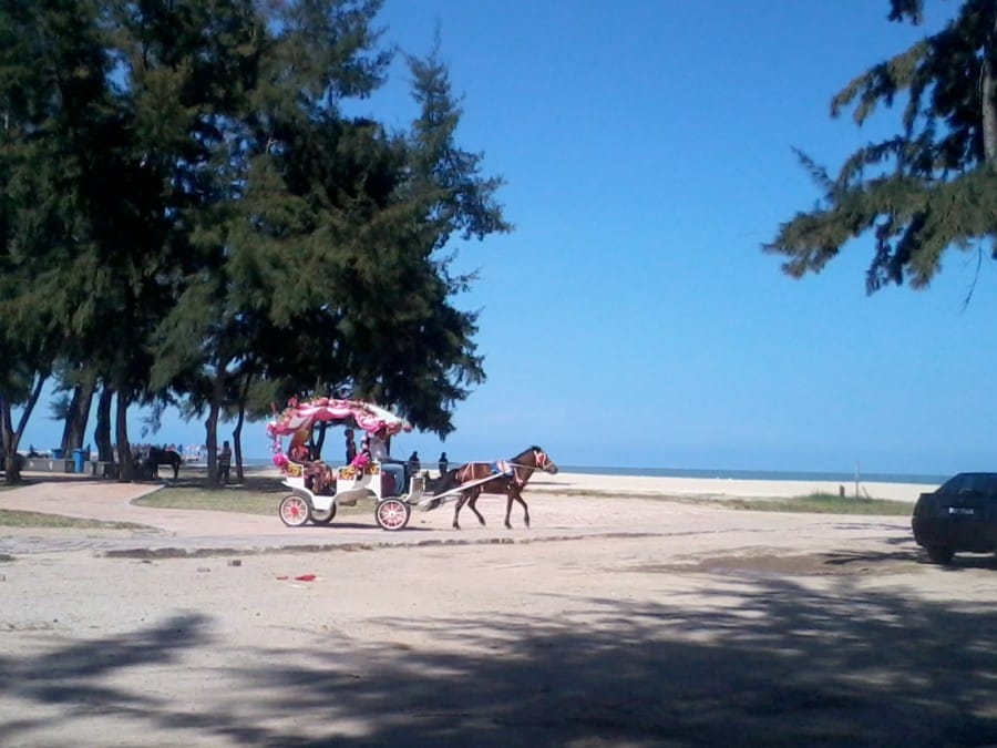 Pantai_batu_buruk