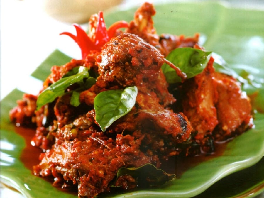 makanan ayam khas manado